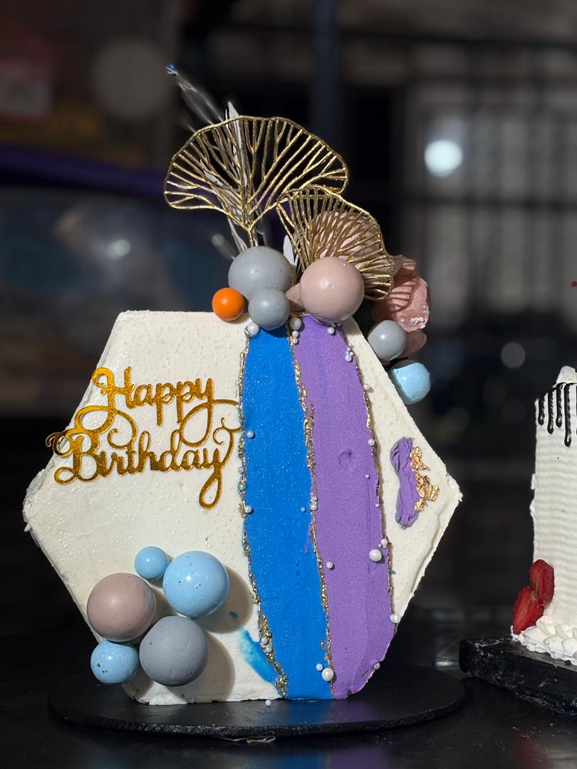 Trapezium Shape Cake